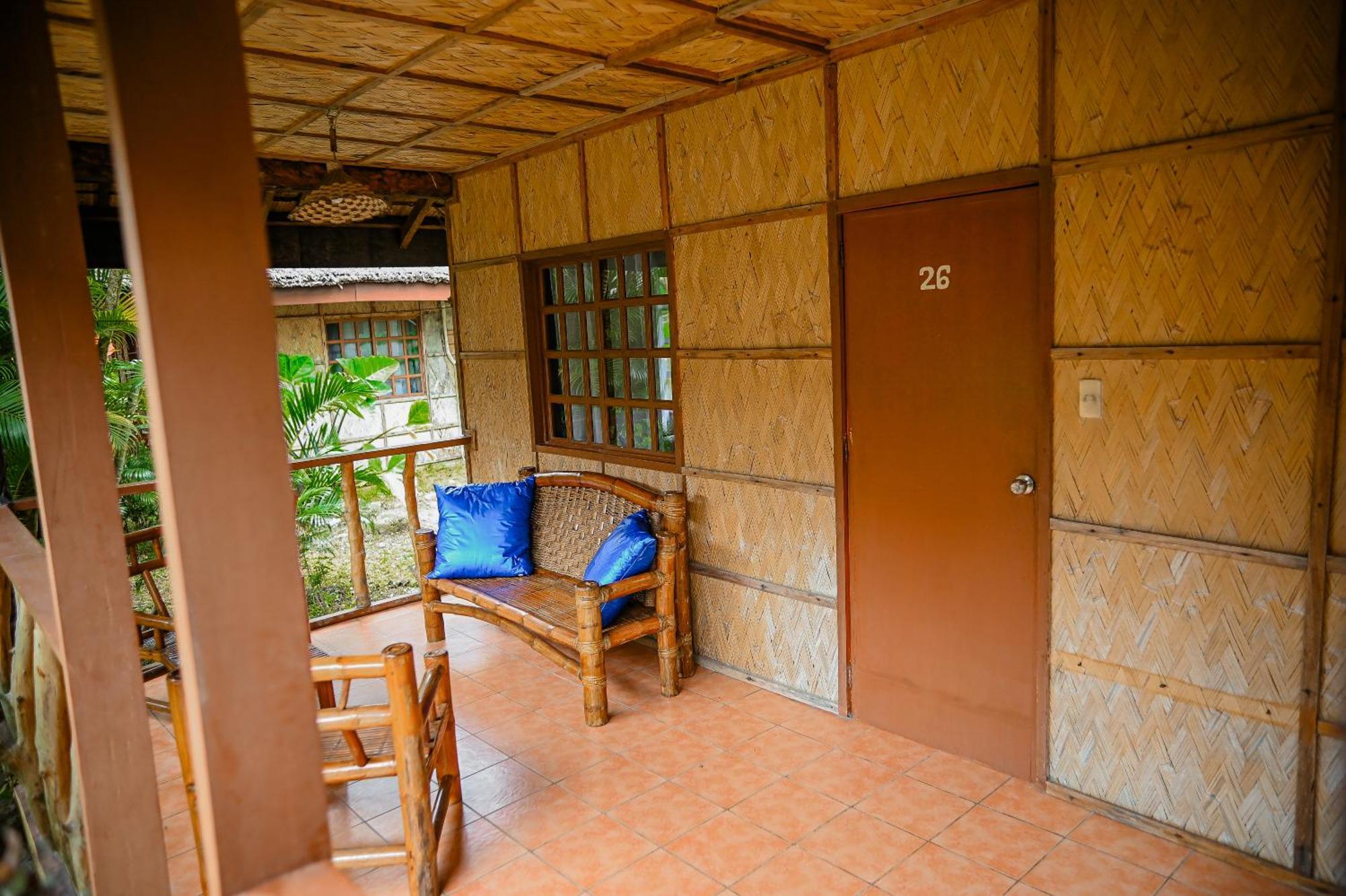 Garden of Eden Dive Resort Puerto Galera Buitenkant foto