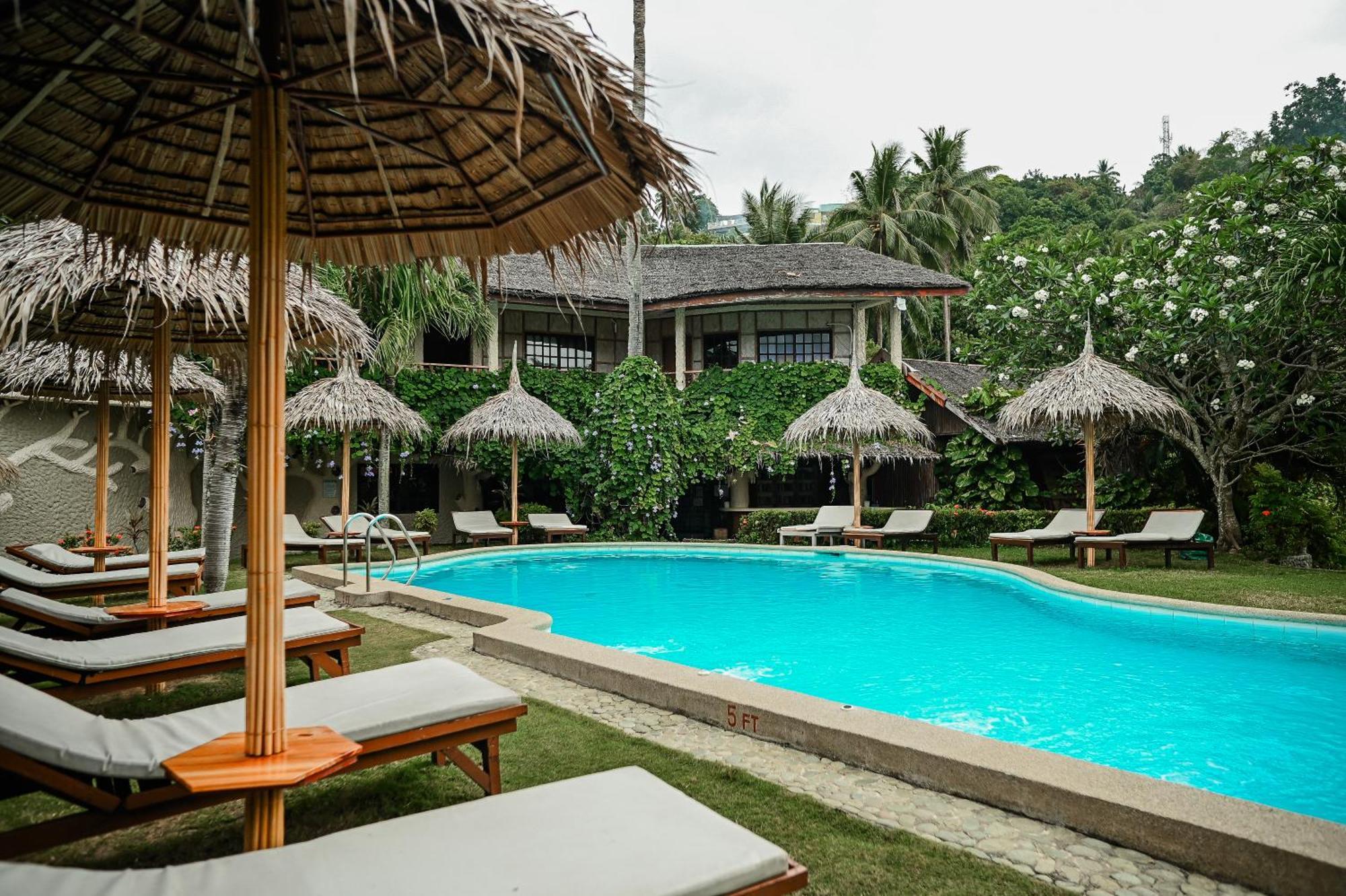 Garden of Eden Dive Resort Puerto Galera Buitenkant foto